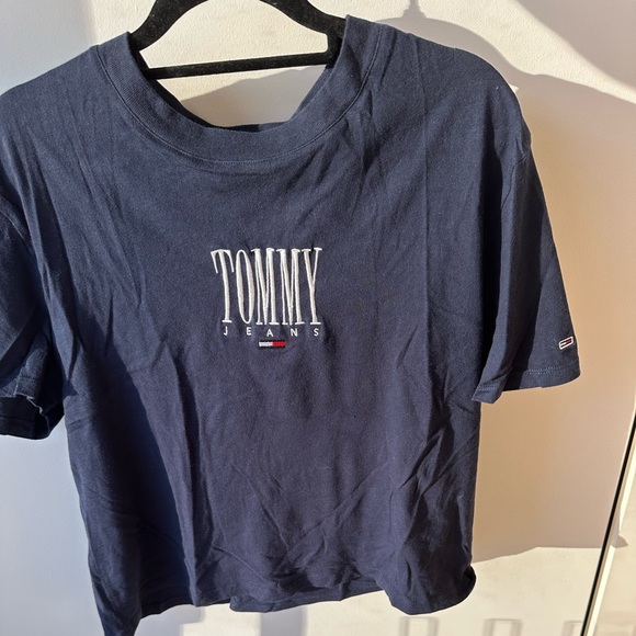 Tommy Hilfiger Tops - Tommy Jeans navy t-shirt